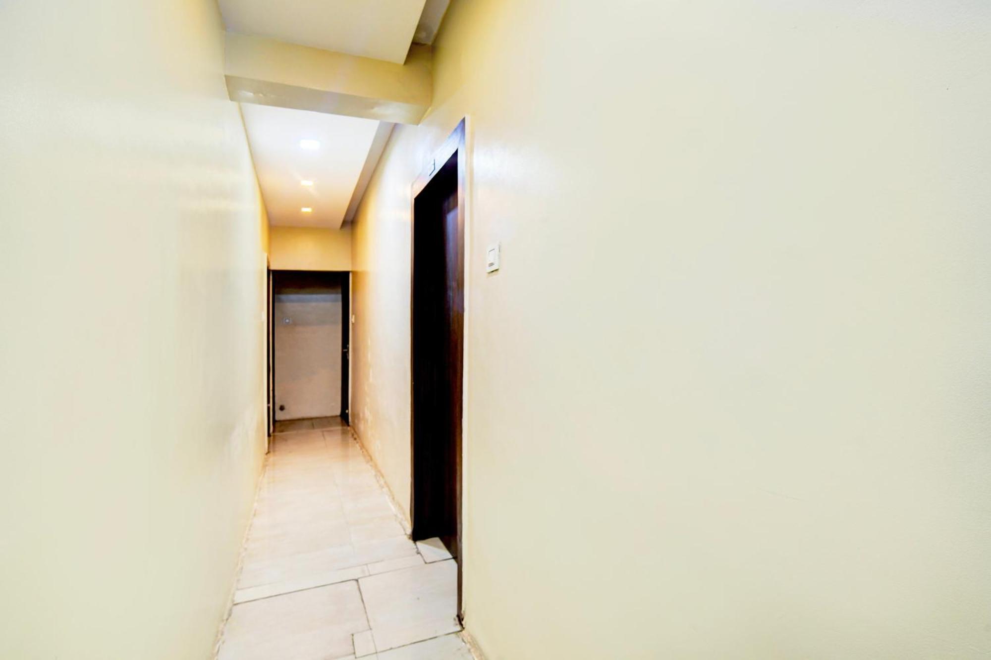 Hotel O Svl Inn Indore Bagian luar foto