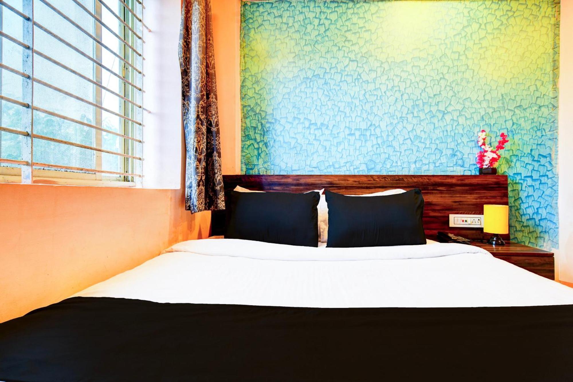 Hotel O Svl Inn Indore Bagian luar foto