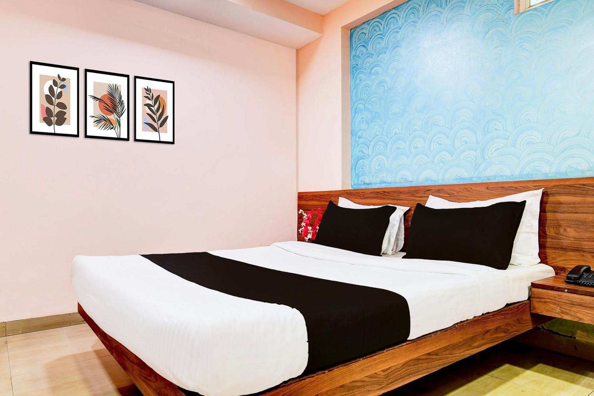 Hotel O Svl Inn Indore Bagian luar foto