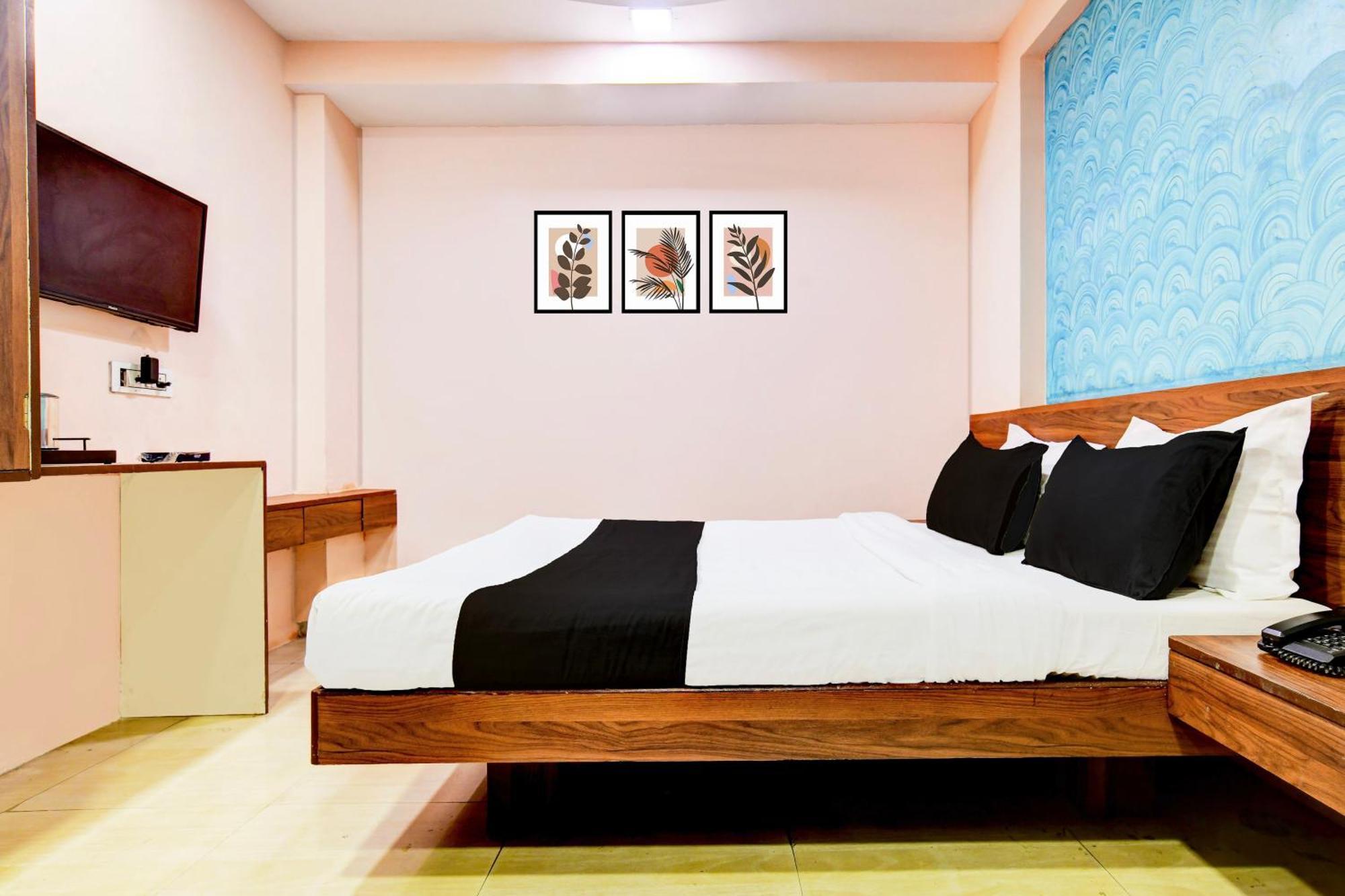 Hotel O Svl Inn Indore Bagian luar foto